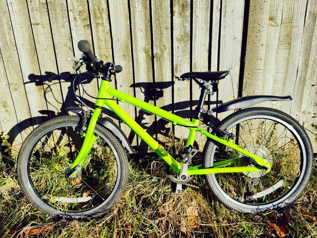 ISLABIKE BEINN 20 S Green With Mudguards 220.00