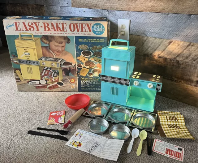 1964 WORKING Kenner Easy Bake Oven Turquoise Original Box Accessories Vintage