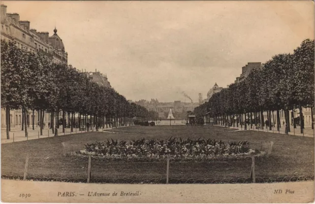 CPA PARIS 7e Avenue de Breteuil (998172)