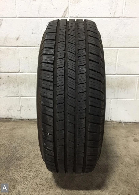 1x P265/65R17 Michelin X LT AS 11/32 Used Tire