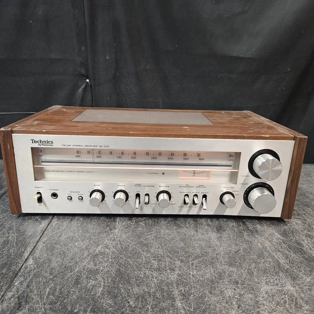 Technics By Panasonic SA-300 AM FM Stereo Receiver Vintage Technics By Panasonic SA-300 AM FM Stereo Receiver Vintage