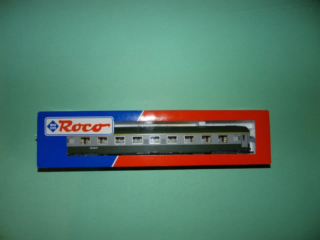 Roco 44869 Voiture BLS 2e Classe HO – Vert Époque III – SD Inclus – TBE - Modélisme