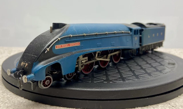 Hornby Dublo Oo/00 - Edl1 - Lner Blue - A4 Pacific Class - 7 - Sir Nigel Gresley