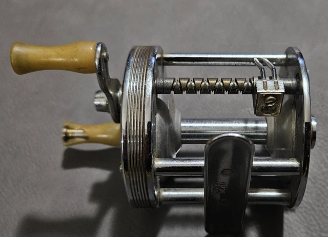 VINTAGE JC HIGGINS Model 312 Red Fishing Reel 312.39500