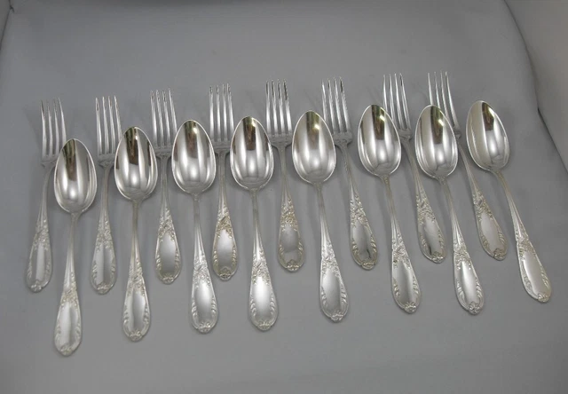 Ménagère Ercuis en Métal Argenté - 24 Pièces (12 Cuillères + 12