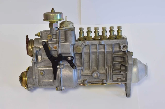 BOSCH EINSPRITZPUMPE 606 070 02 01 ER 0043 Mercedes W124 300D, 0400 076 ...