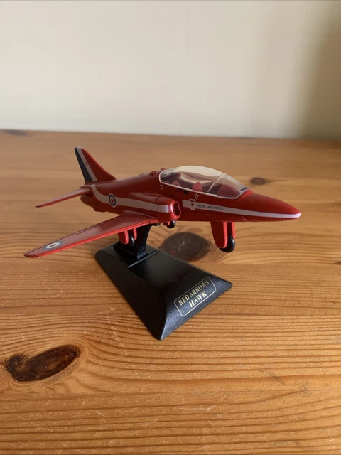 Corgi AA36005 Hawk T.1A Royal Air Force XX326/A No151(R