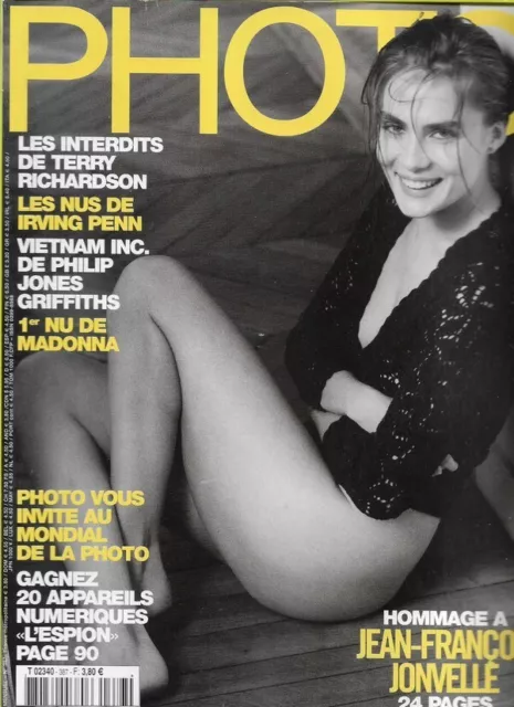Revista Fotográfica Francesa - Madonna's First - Vietnam Inc. - Mar 2002 N387