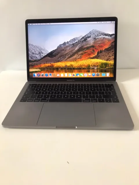 Apple MacBook Pro 2017,  13 Zoll (256GB SSD, Intel Core i5, 16GB) Laptop