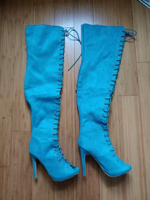 CAPE ROBBIN Turquoise Over The Knee HIGH LACE UP SHOE BOOTS. Used .Nick on heel