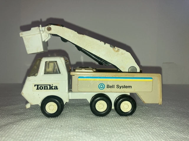 Vintage Tonka Mini Bell System Bucket Truck Lift Service Truck