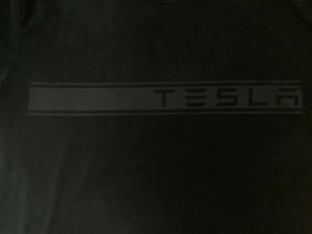 TESLA Men T-Shirt Large Black Logo Graphic Spellout Long Sleeve Crew Neck