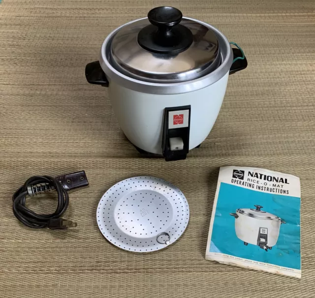 https://www.picclickimg.com/JCcAAOSwO4ZlSCQ-/National-Rice-O-Mat-Rice-Cooker-Vintage-3-Cup-Rice-Food.webp