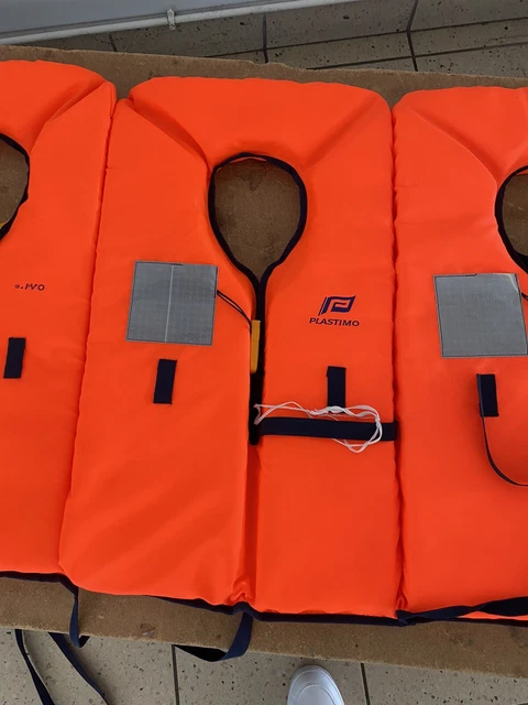 Gilets de sauvetage 2