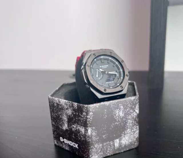 Custom Casio G-Shock GA2100 Mod Watch Casioak Royal Oak Ship from USA (Red Band) Custom Casio G-Shock GA2100 Mod Watch Casioak Royal Oak Ship from USA (Red Band)