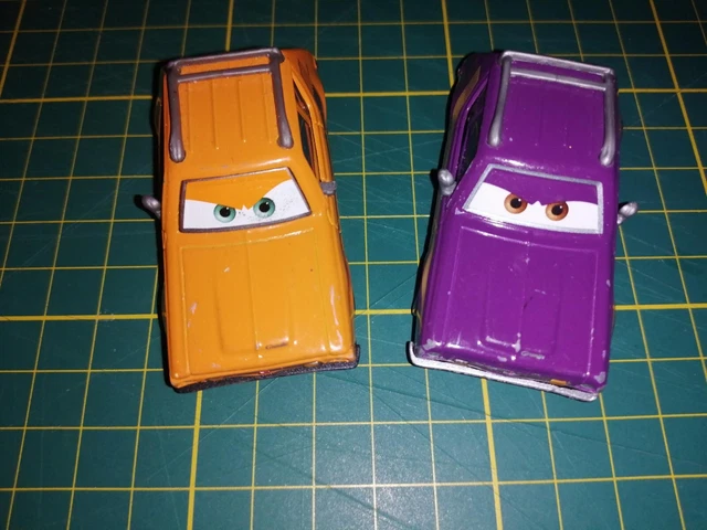 lot de  voitures cars disney pixar metal  d occasion