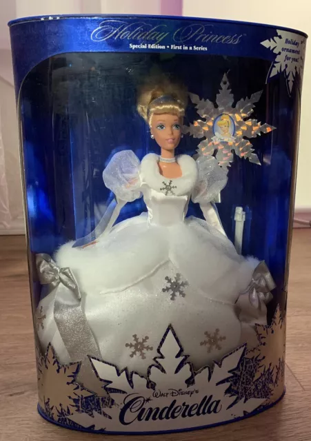 NIB Unopened 1996 Special Edition Of W. Disneys Cinderella Holiday Princess.