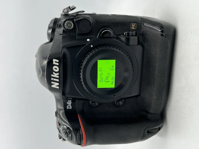 USED Nikon D4s DSLR Camera Body