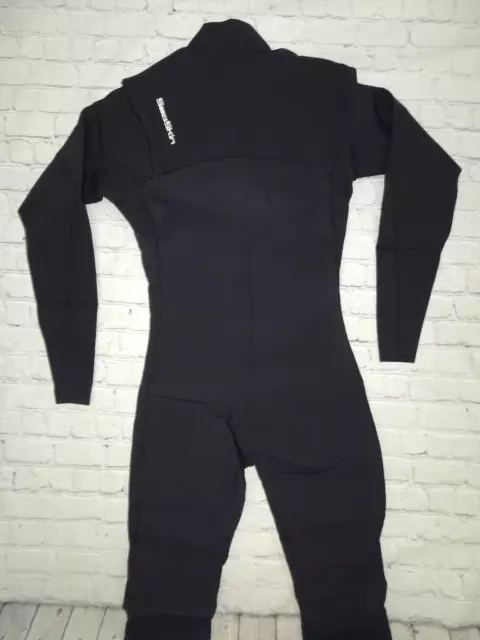 Seaskin Surf Wetsuit for Mens and Womens 3/2mm Chest Zip Full Wetsuit, Size MT 2