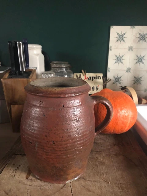 ancien pot poterie cruche en grès avec anse