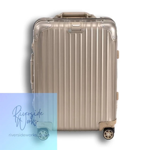 RIMOWA TOPAS TITANIUM 32L Cabin 4 Wheels Tsa Lock Aluminum