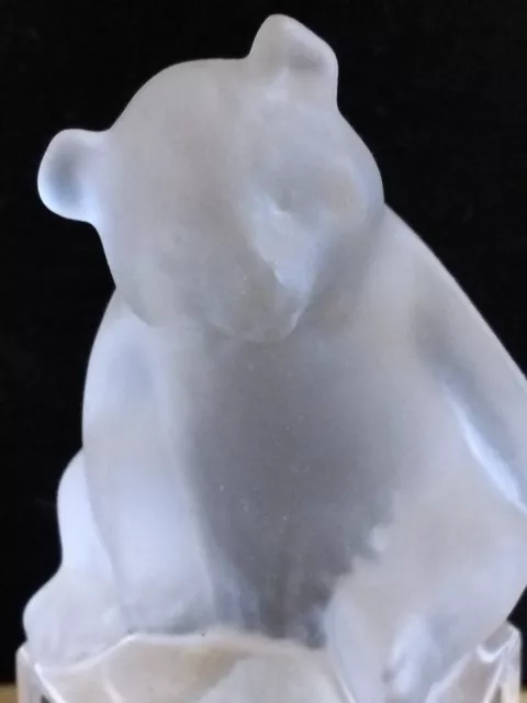 Goebel Polar Bear 24% Lead Crystal Frosted Figurine Germany Height 9.5cm