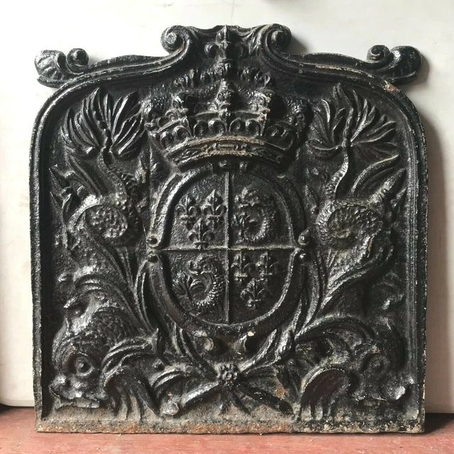 Plaque De Cheminée Fonte – XVIIIe Siècle – Décor Blason Et Fleurs De Lys
