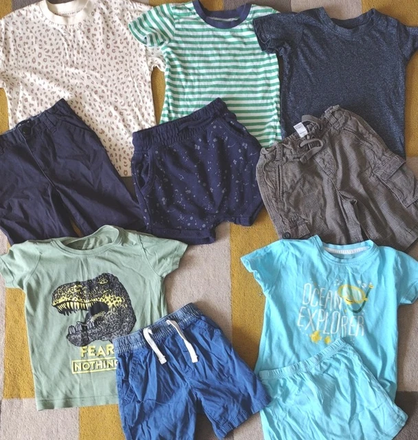 Pacchetto estivo bambini 18-24 mesi 4 magliette, 4 pantaloncini e pigiami corti