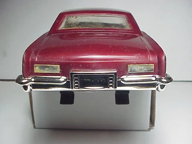 COX 1964 BUICK Riviera .049 Cox Gas Powered Tether Car. $197.50