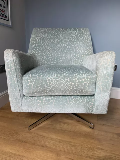 Dfs sophia clearance swivel chair
