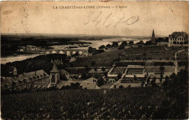 CPA La CHARITÉ-sur-LOIRE L'Asylum (420901)