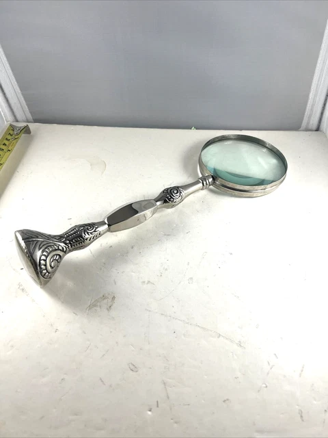 Vintage Style 12" Magnifying Glass Long Designer metal ornate  Handle Decor 1079