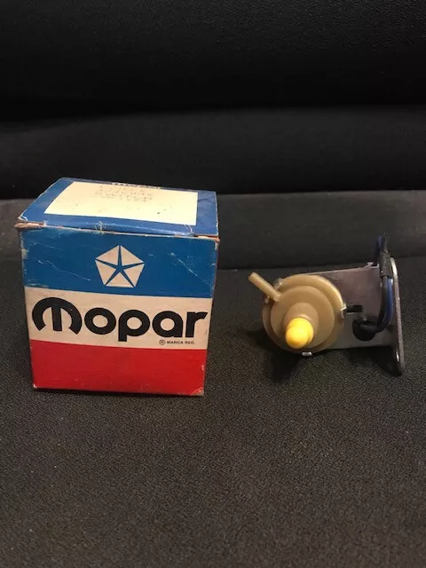 NOS MoPar 1975 Chrysler Dodge Plymouth FUEL PACER VACUUM SWITCH  pn 3746945