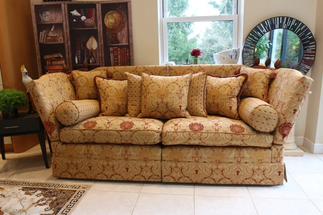 2 luxury DAVID GUNDRY manhattan, drop arm knole  sofas suite 4&3 seateRRP £12000