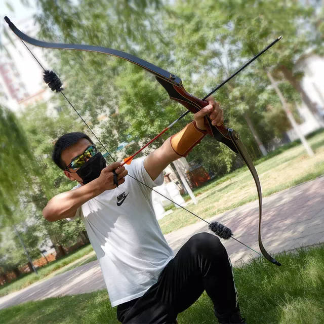 60" Archery Hunting Bow 35-50lbs Takedown Recurve Bow Right Hand Wooden Longbow