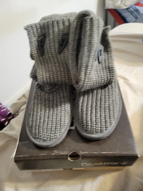 NIB BearPaw Women's Knit Tall Fold Over Gray Boots Size 7