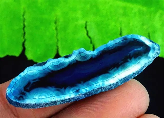 X01152 44x14x3mm Blue/white Stripes Agate Slab/slice