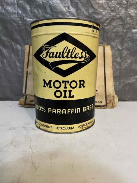Vintage Faultless Motor Oil can Vintage Faultless Motor Oil can