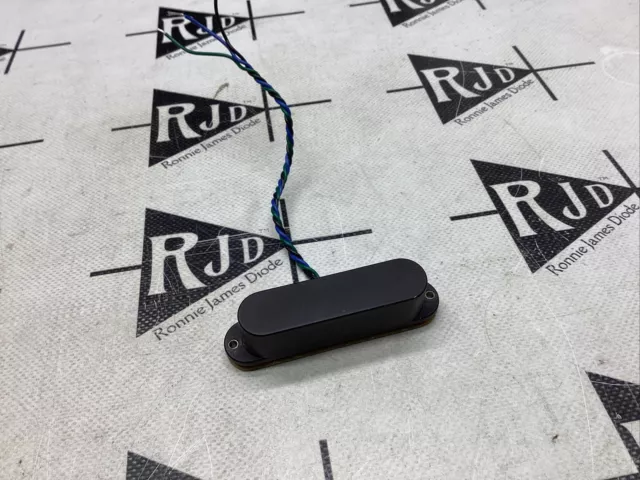 Fender USA Telecaster Acoustasonic Noiseless Guitar Pickup Fender USA Telecaster Acoustasonic Noiseless Guitar Pickup