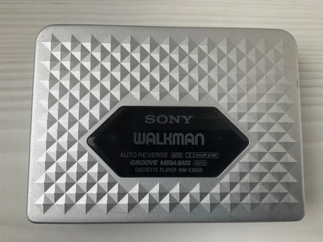 Walkman Sony WM-EX 668 Gris Avec Radio AM/FM