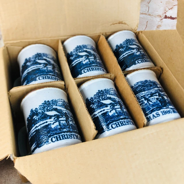6 vtg dunoon coffee mugs Christmas 1980 stoneware from Scotland w box
