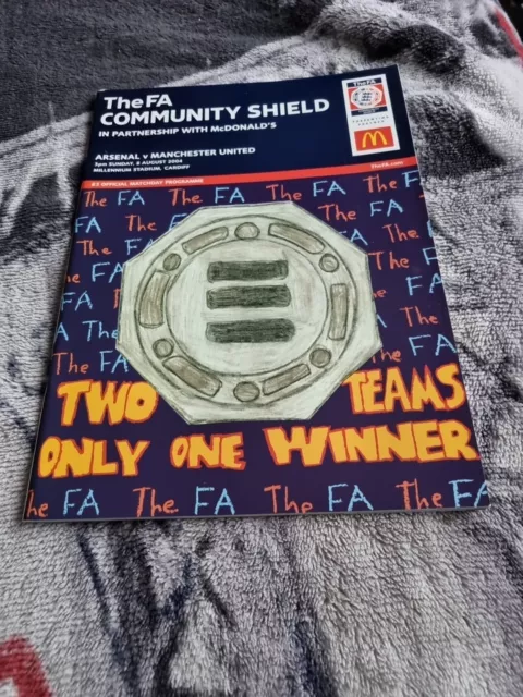 Arsenal v Manchester United FA Community Shield Programme 8/8/2004