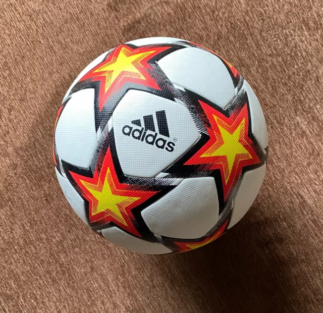 New Adidas 2022 UEFA Champions League Pro Official Soccer FootBall Match (Size-5