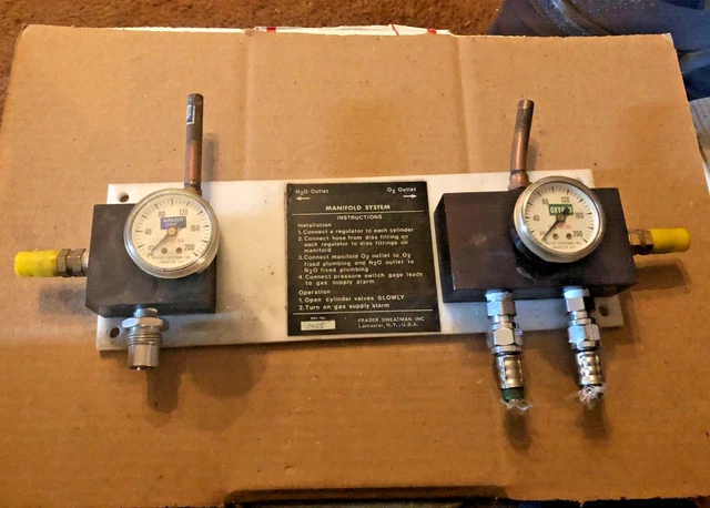 Nitrous Oxide Oxygen Manifold System Dental