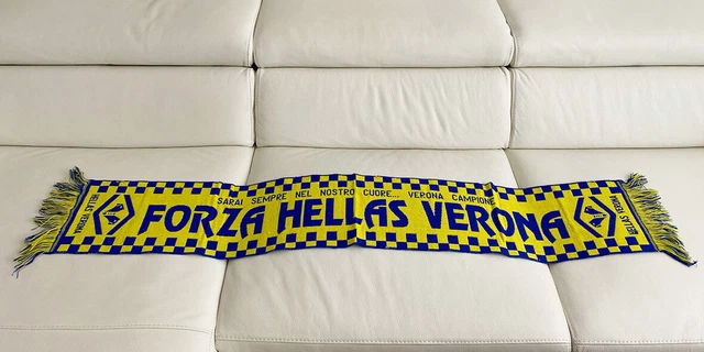 Écharpe De Foot Ultra – Forza Verona – Fabrication Italienne – Occasion