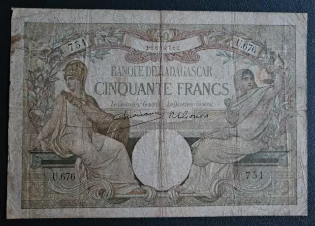 Afrique - Africa - African Note - Billet De 50 Francs De Madagascar.