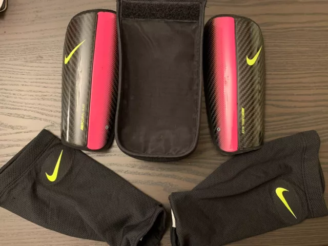 NIKE MERCURIAL BLADE Kids Shin Pads 15.00 PicClick UK