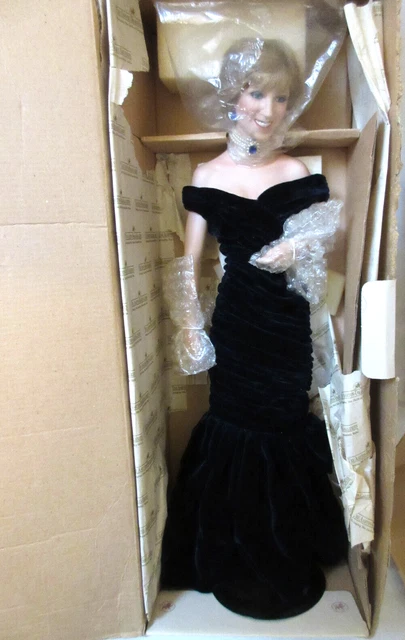 Lady Diana Princess of Wales 19” Porcelain Doll Ashton Drake Galleries in Box