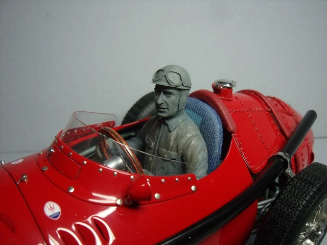 FIGURINE 1/18 Fangio Driving Maserati Vroom For Cmc Gp Replicas Cmr EUR 25,00 - FR