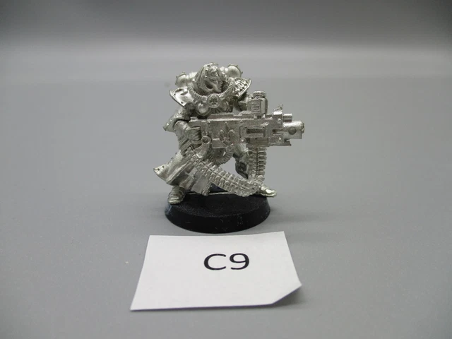 Warhammer 40k Sisters of Battle Metal Sister With Heavy Bolter